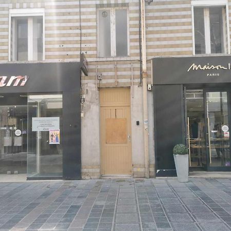 Charleville-MézièresLe Bourbon Hypercentre公寓 外观 照片